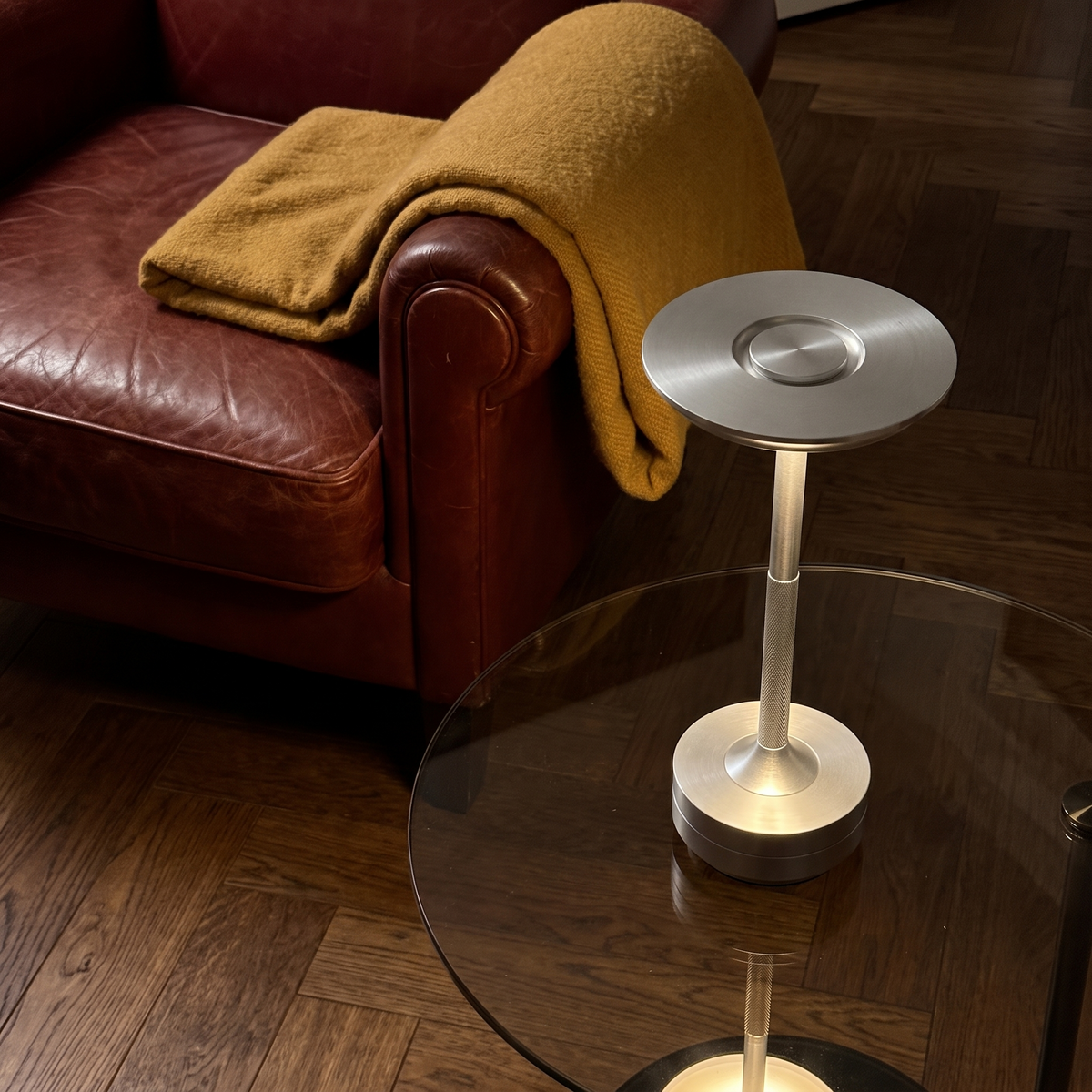 Silver Halo Disc table lamp, top-view product scene